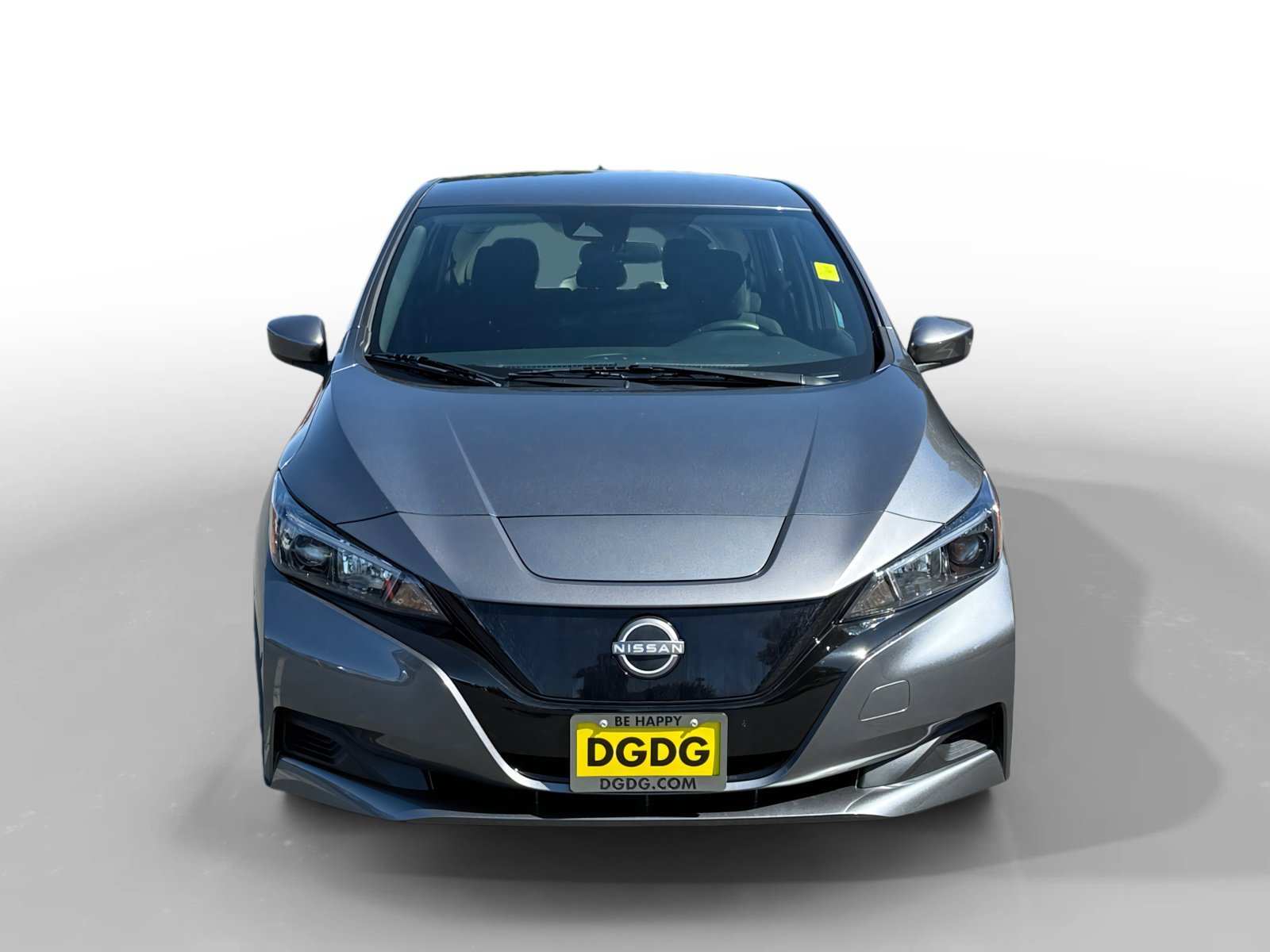 Used 2025 Gun Metallic Nissan S image 8