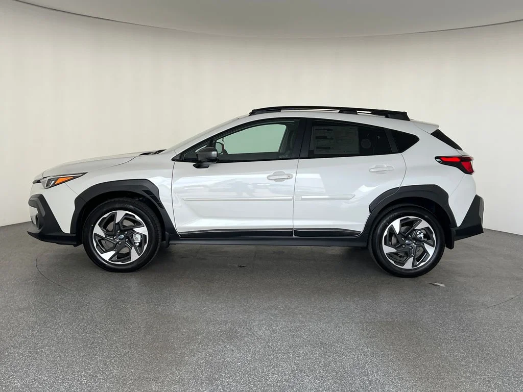 New 2026 CRYSTAL WHITE PEARL Subaru Limited image 8