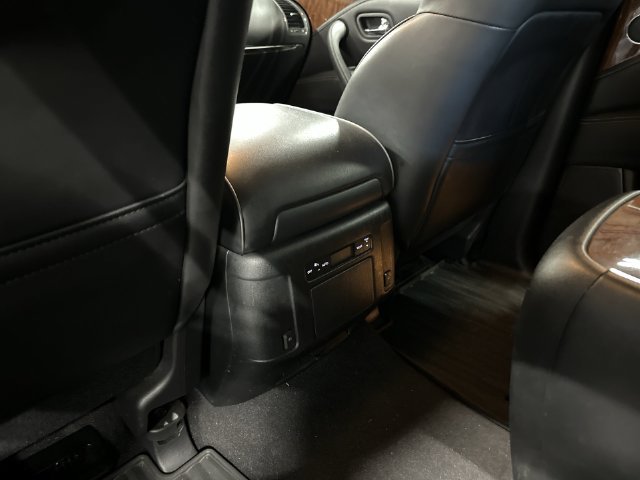 Used 2018 Gray INFINITI Base image 31