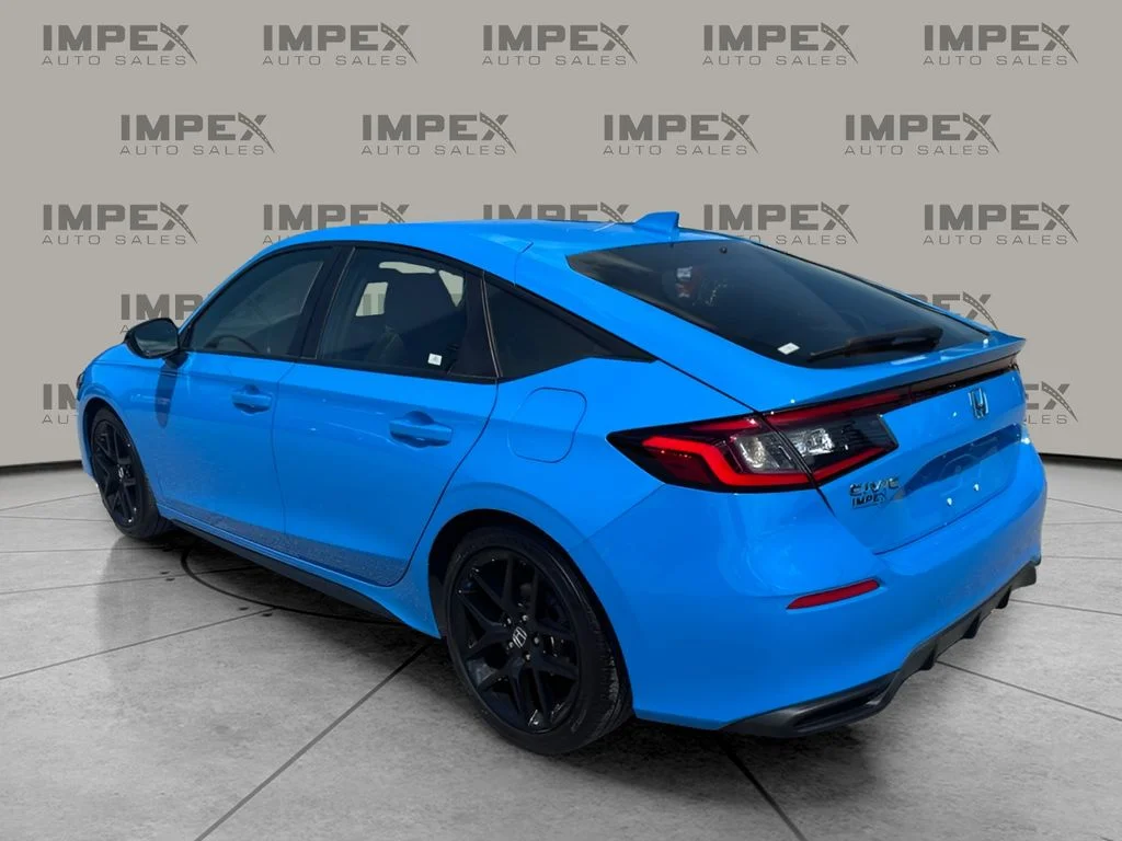 Used 2022 Blue Honda Sport image 2
