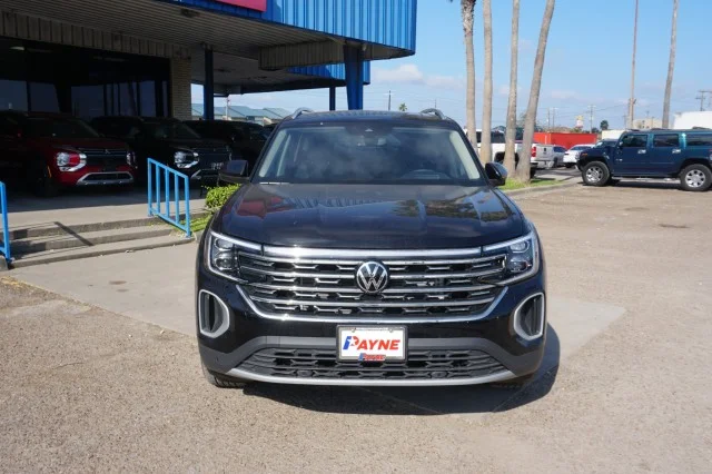 New 2024  Volkswagen 2.0T SEL image 2