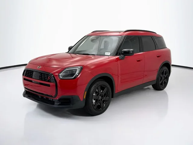2027 MINI Countryman Signature Plus