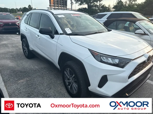 2021 Toyota RAV4 LE