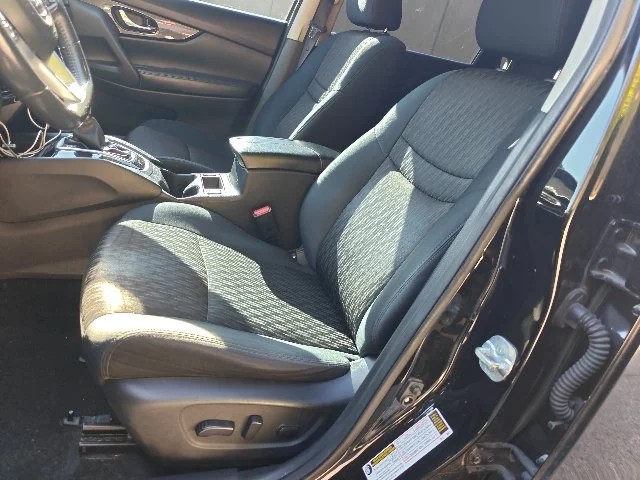 Used 2017 Black Nissan SV image 9