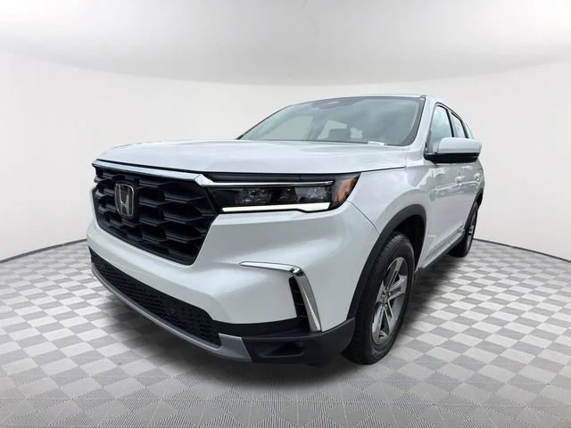 Used 2025 White Honda EX-L image 1
