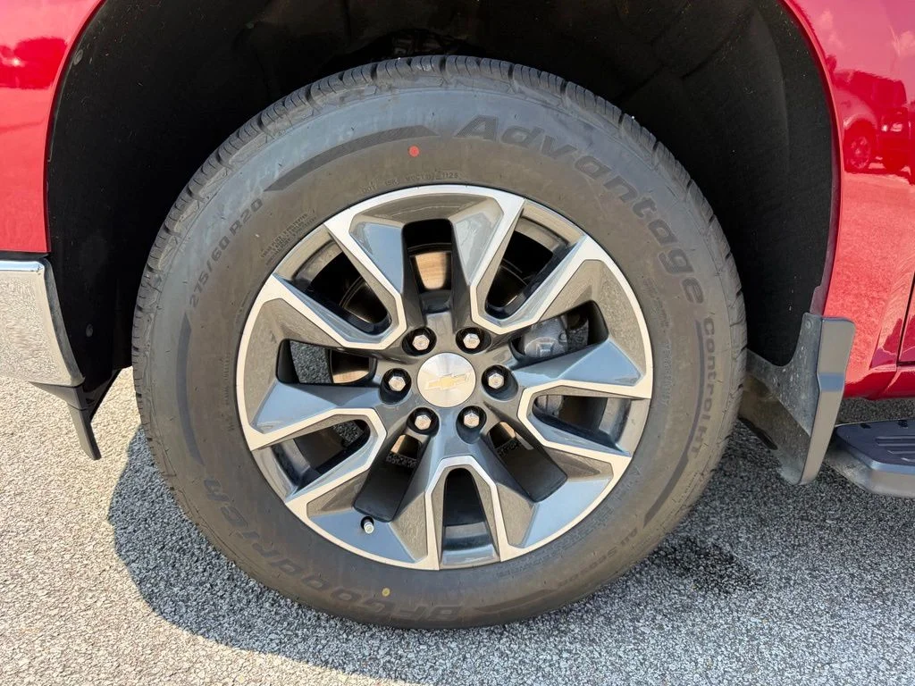Used 2023 Red Chevrolet LT image 20
