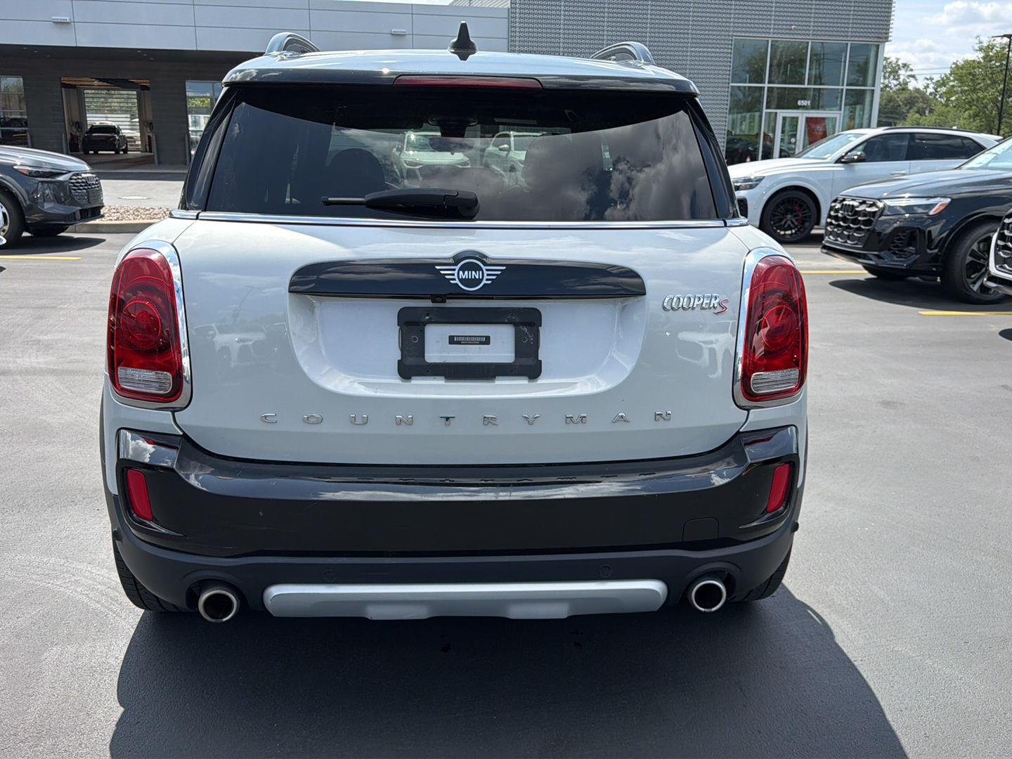 Used 2020 White SIlver Edition MINI Cooper S image 4