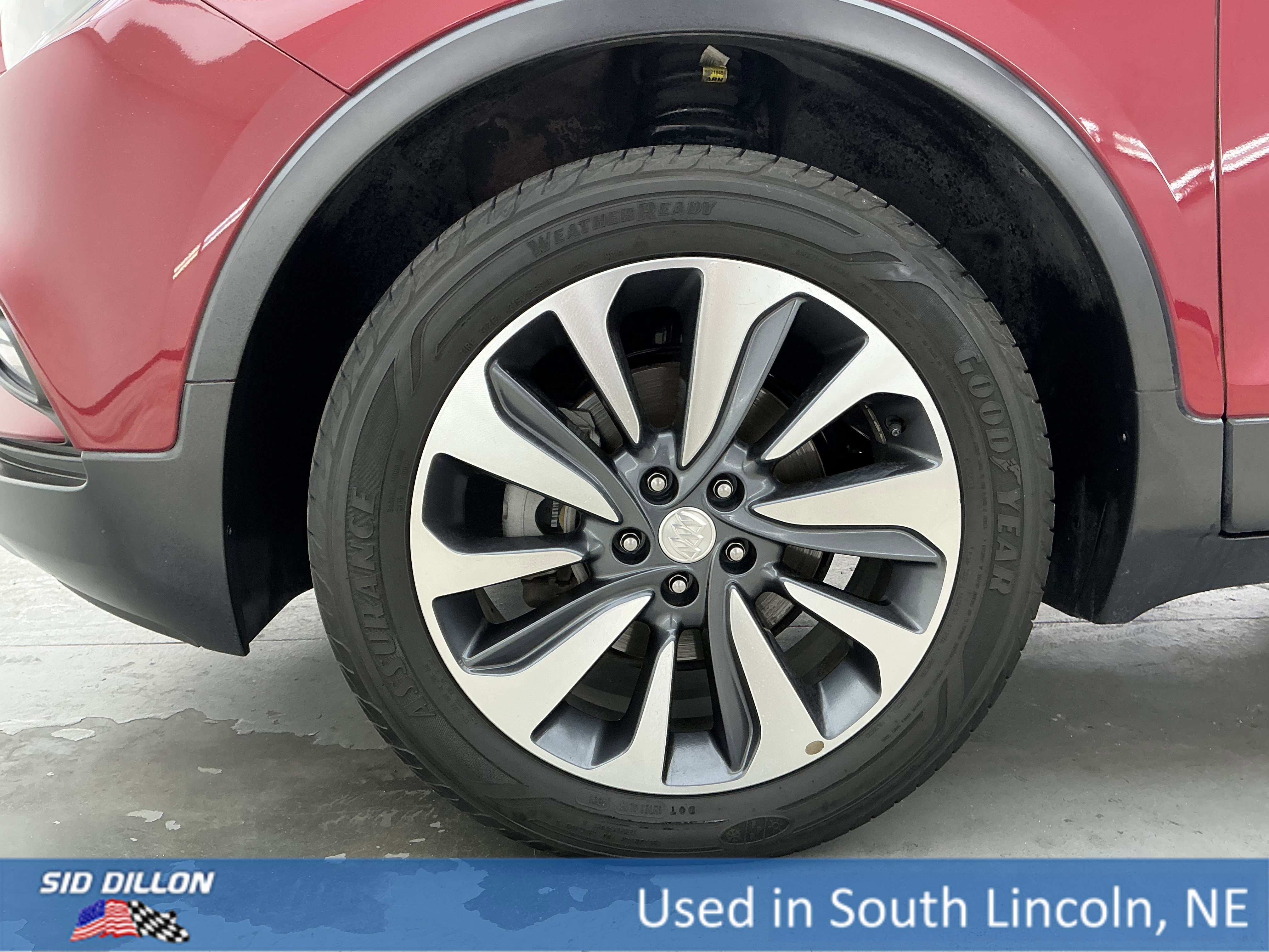 Used 2019 Winterberry Red Metallic Buick Essence image 18