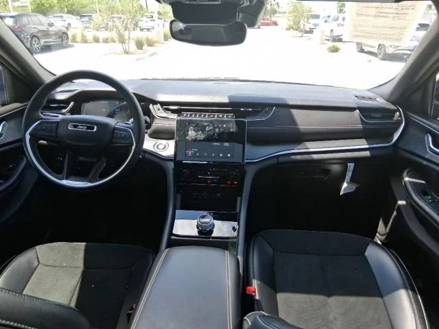 Used 2024 Black Jeep Altitude X image 10