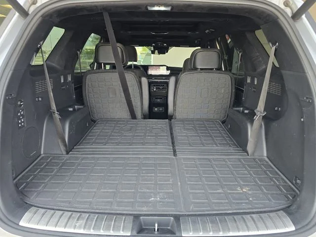 Used 2025 Typhoon Silver Hyundai Calligraphy image 19