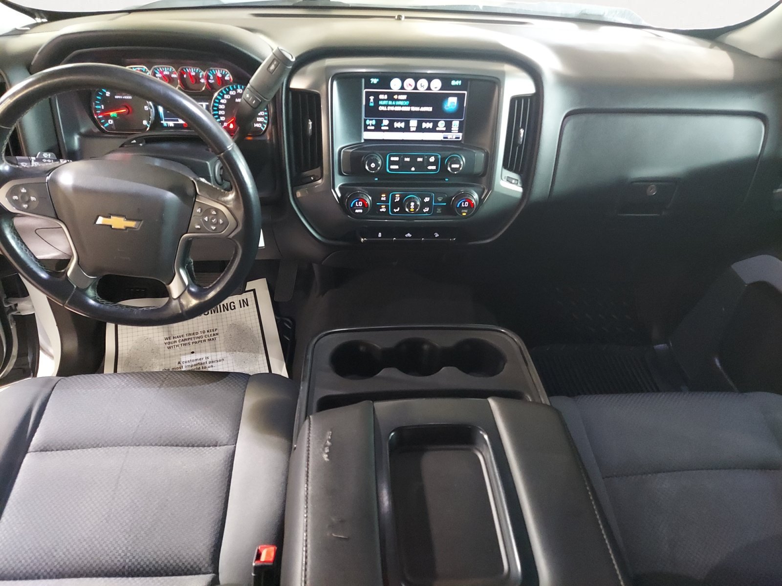Used 2018 Iridescent Pearl Tricoat Chevrolet LT image 3