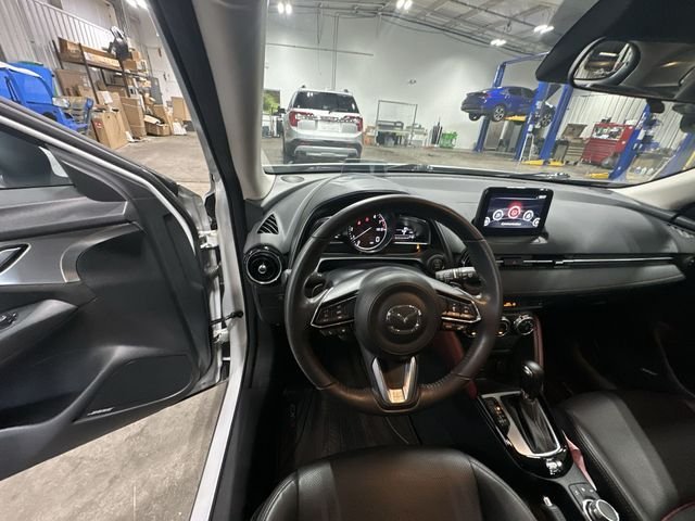 Certified Used 2018 Ceramic Metallic Mazda Grand Touring image 15
