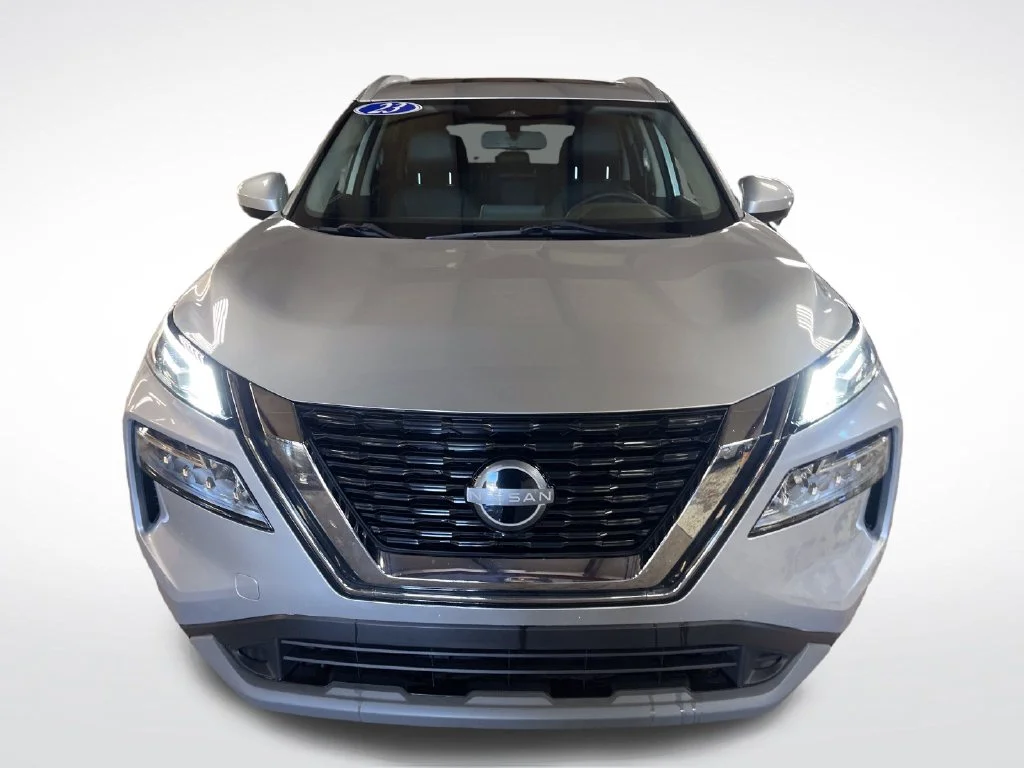 Certified Used 2023 Silver Nissan SV image 9
