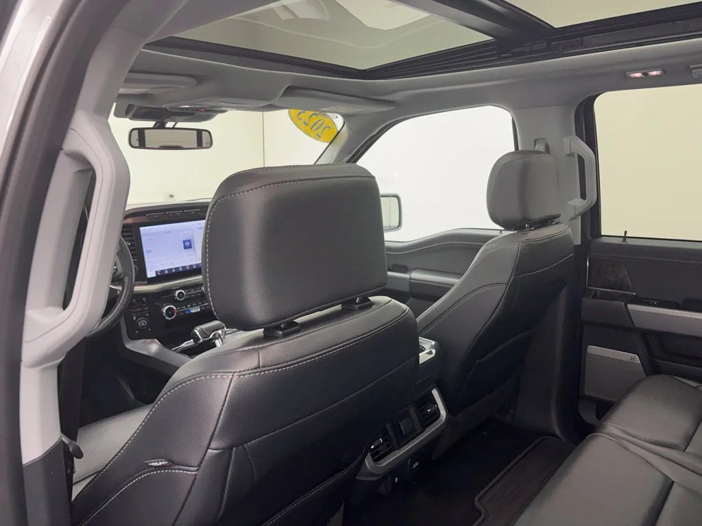 Used 2023 Silver Ford Lariat image 36