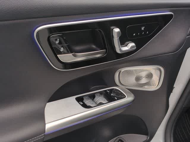 New 2026 MANUFAKTUR Alpine Grey Mercedes-Benz GLC 300 image 17
