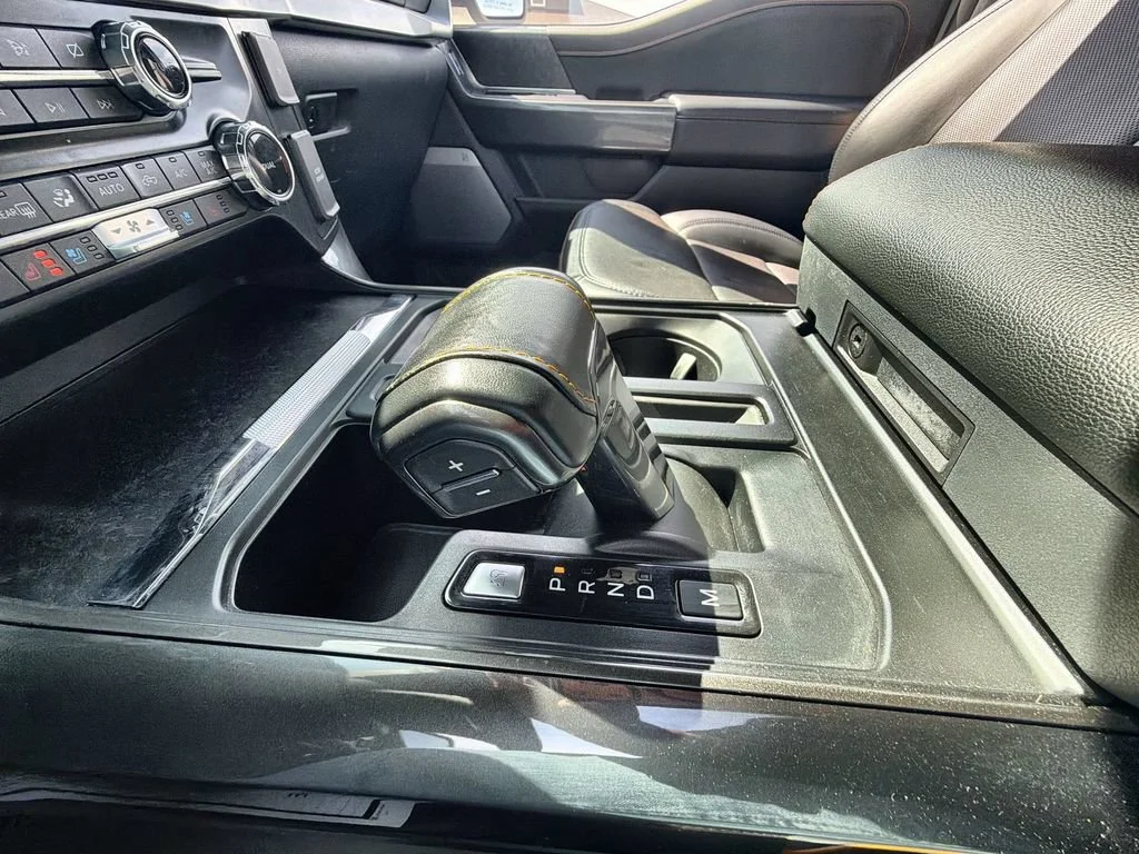 Used 2022 Oxford White Ford XL image 35