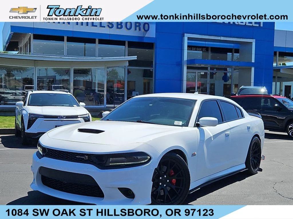 Used 2019 White Knuckle Clearcoat Dodge R/T Scat Pack image 1