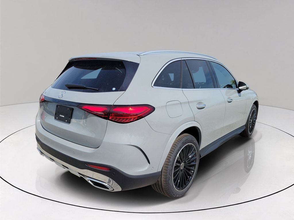 New 2027 MANUFAKTUR Alpine Grey Mercedes-Benz GLC 300 image 6