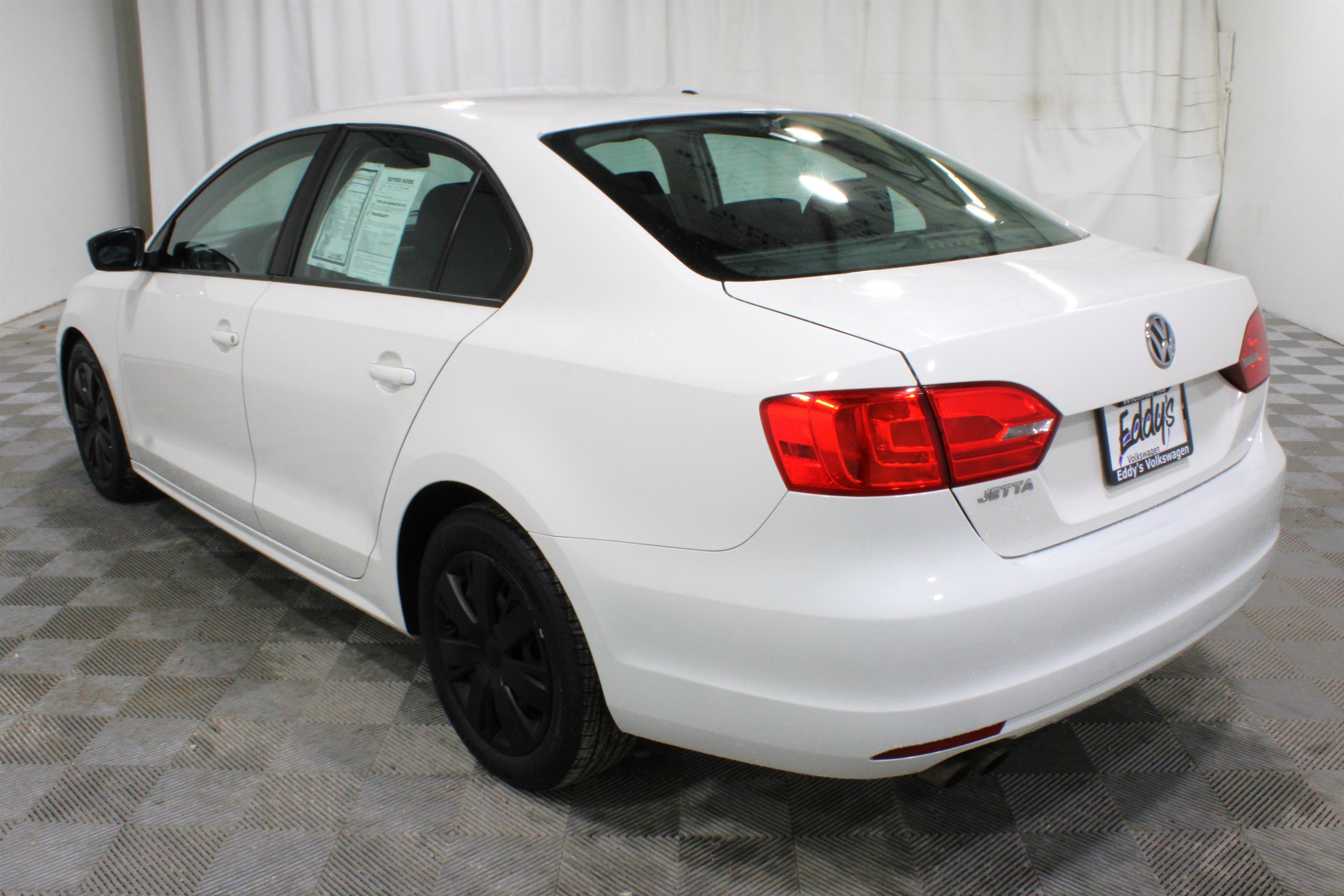 Used 2012 Candy White Volkswagen S image 23