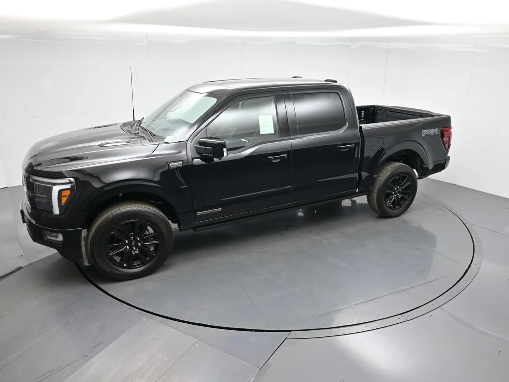 New 2025 Agate Black Metallic Ford Platinum image 44