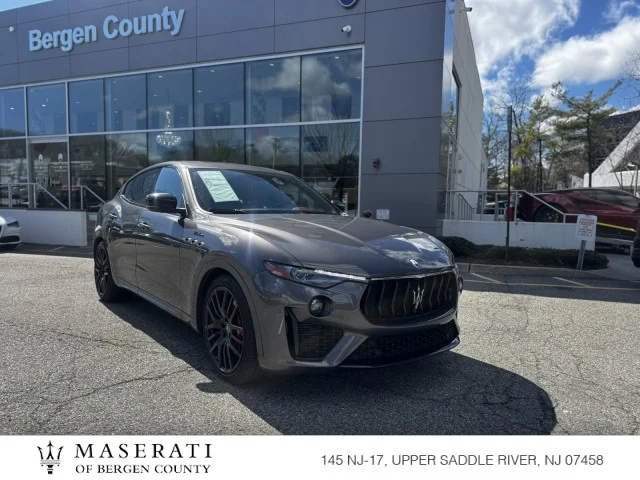 2022 Maserati Levante Modena's photo