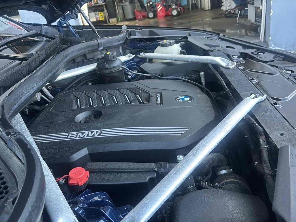 Used 2020 Blue BMW xDrive40i image 35