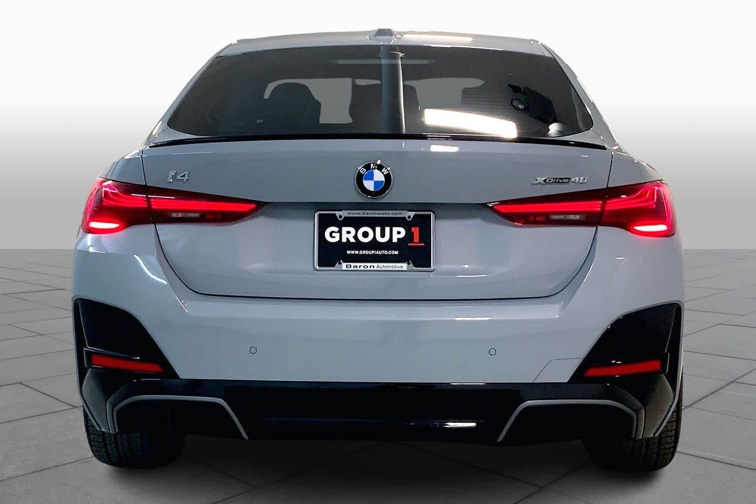 New 2026 Brooklyn Grey Metallic BMW xDrive40 image 4