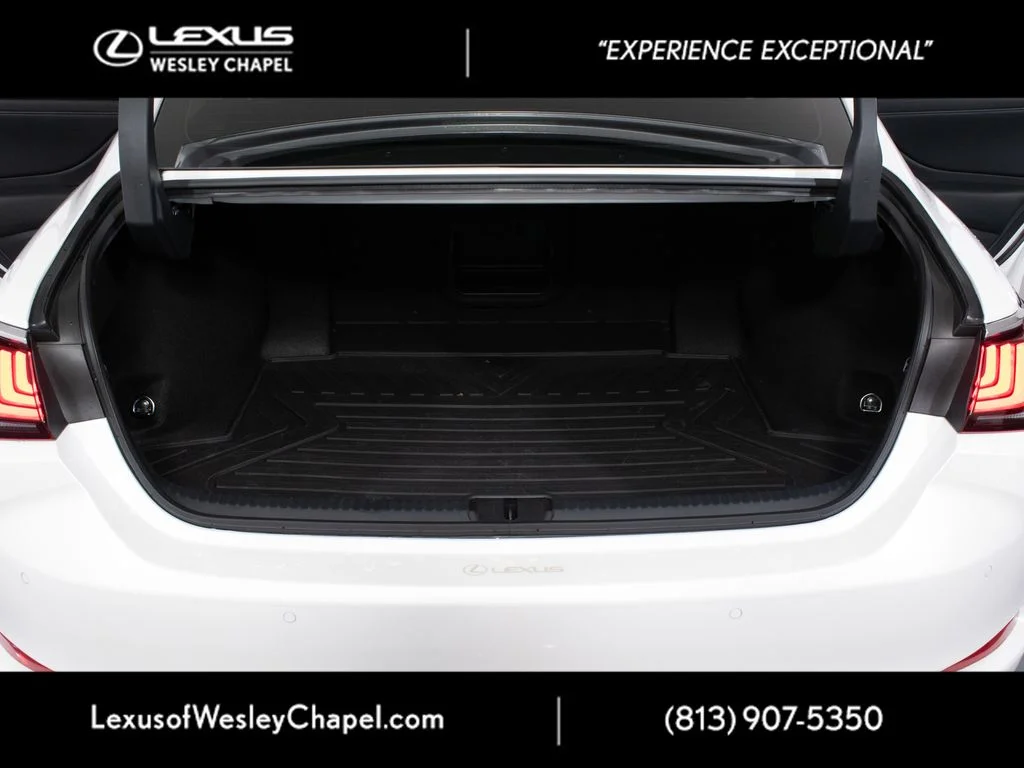 Certified Used 2025 White Lexus 350 image 13
