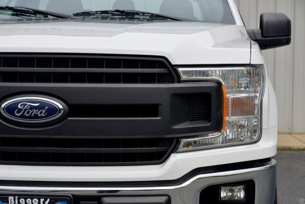 Used 2020 White Ford XL image 11