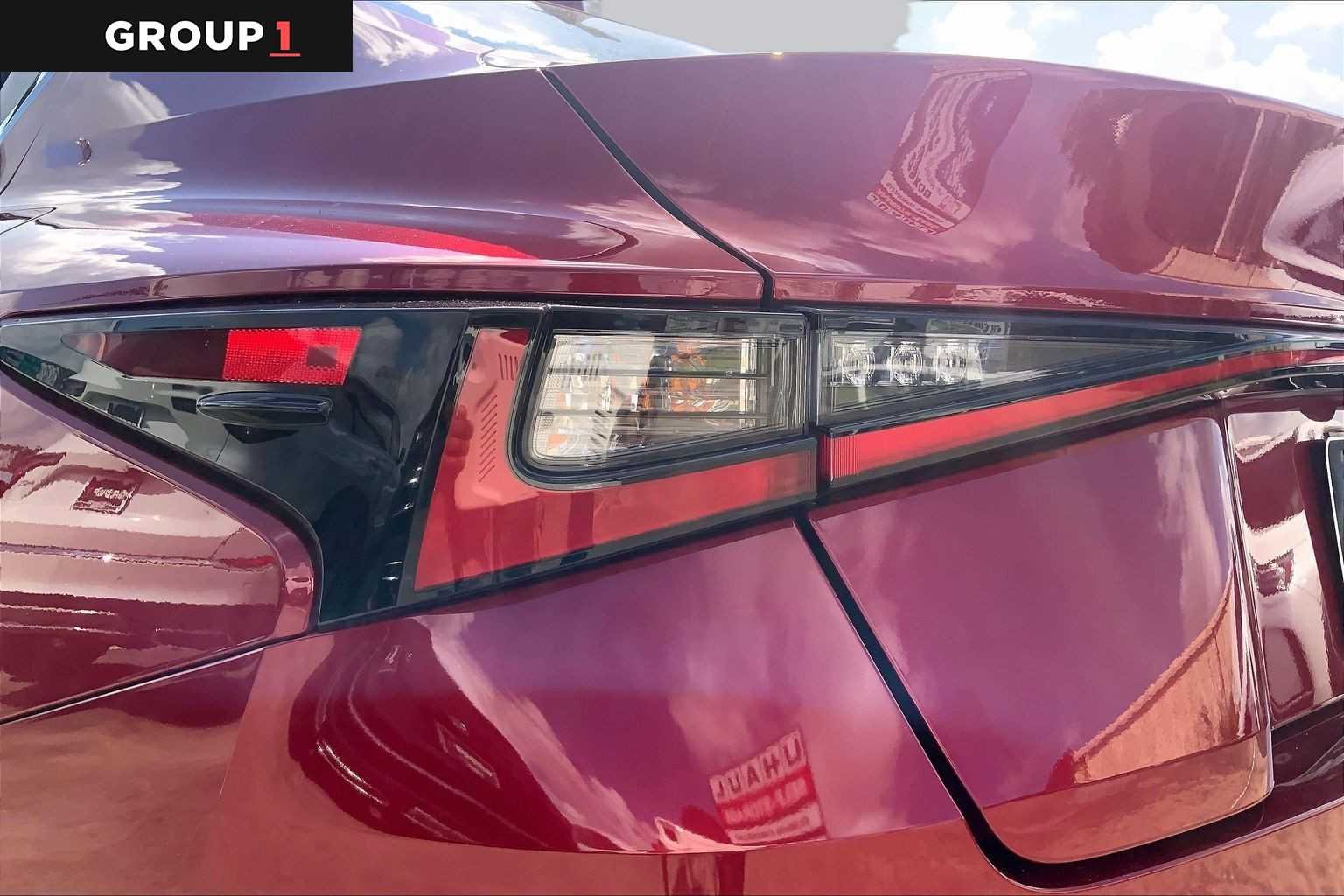 Used 2023 Matador Red Mica Lexus  image 55