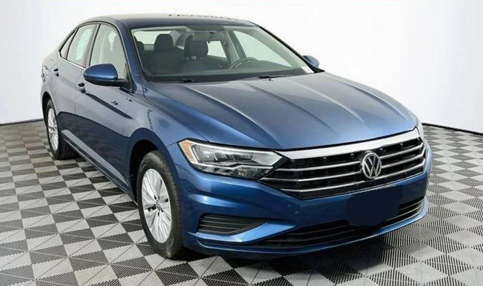 Used 2019 Blue Volkswagen 1.4T S image 9