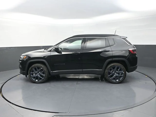 New 2026 Diamond Black Crystal Pearlcoat Jeep  image 6