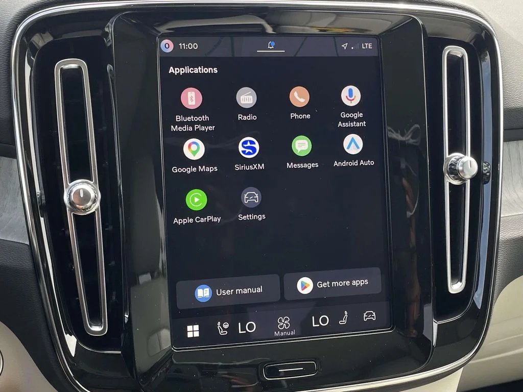New 2026 Onyx Black Volvo Plus image 16