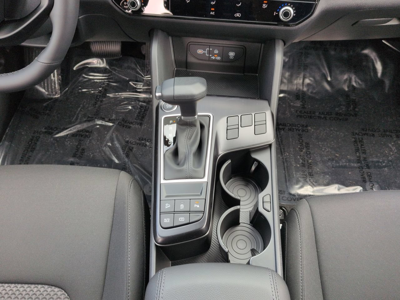 New 2027 Fusion Black Kia LX image 19