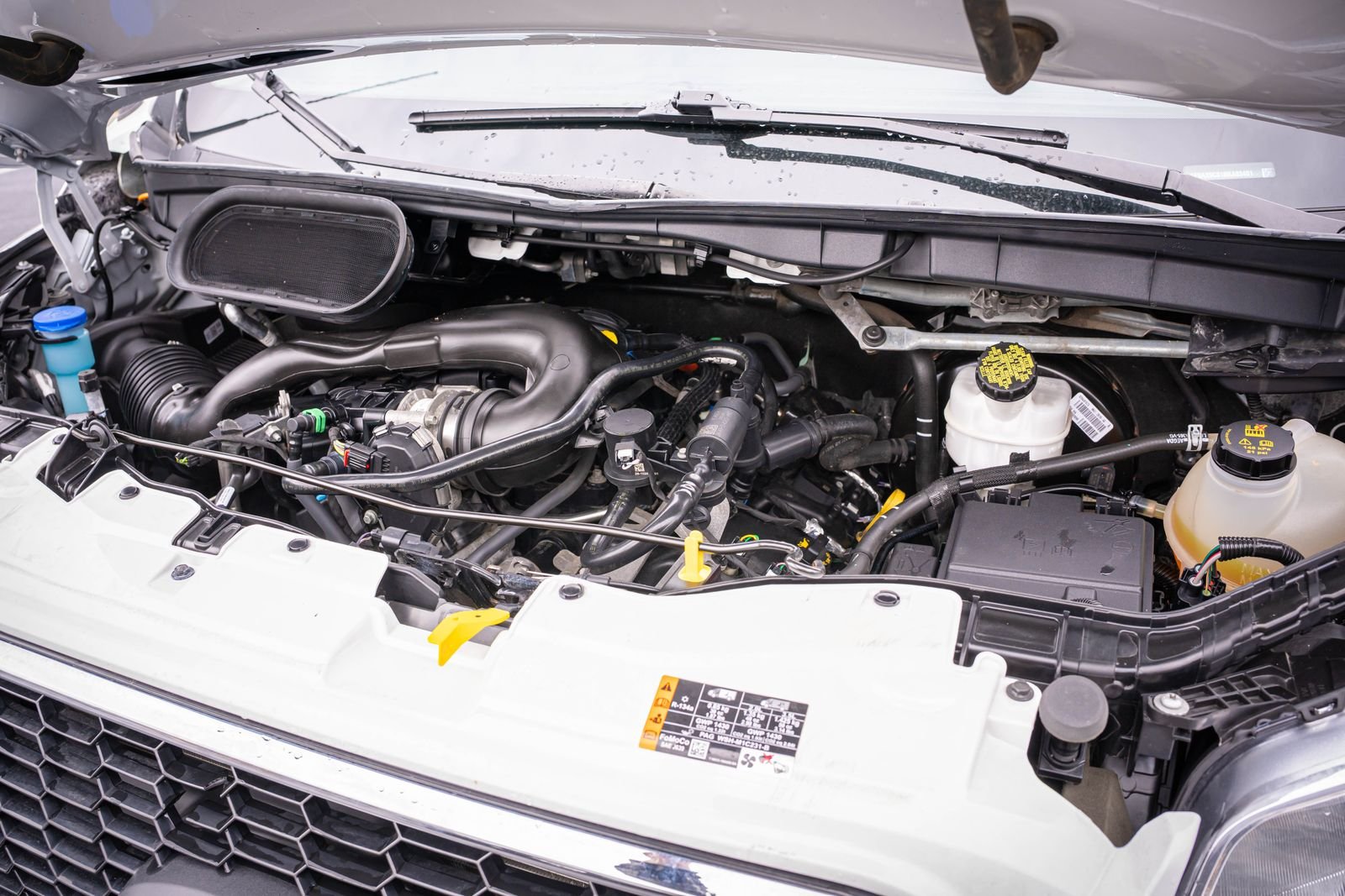Used 2022  Ford  image 29