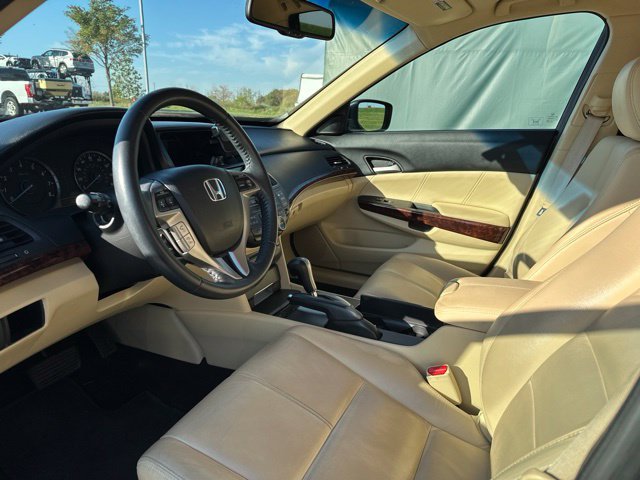 Used 2010 Gray Honda EX-L image 12