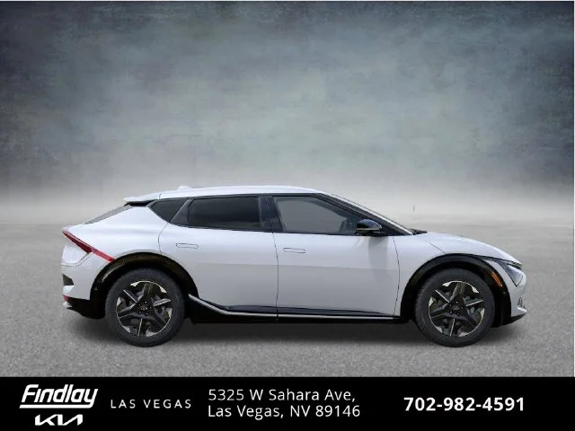 New 2026 White Kia Wind image 8