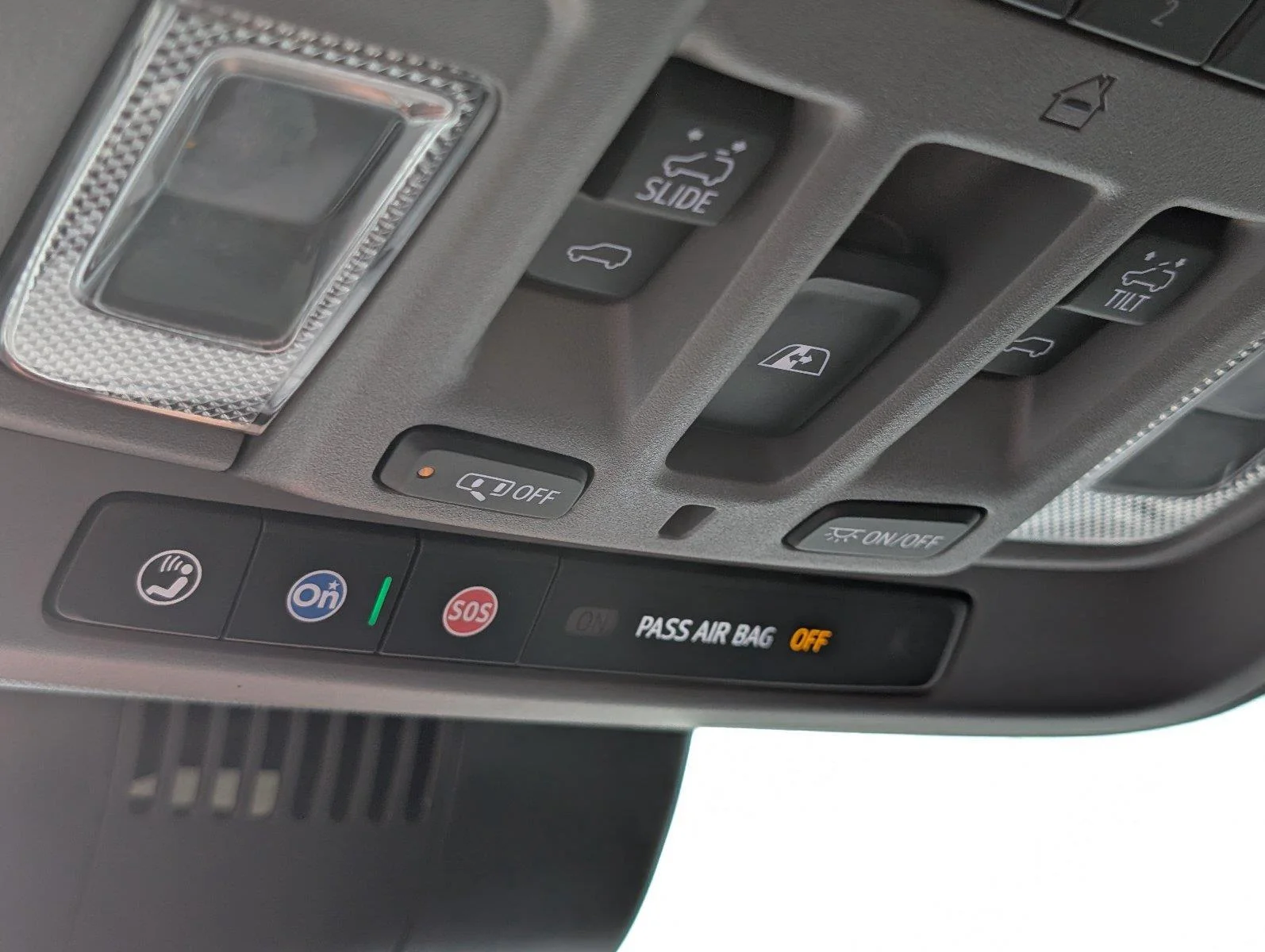 Used 2024 Black Chevrolet RST image 20