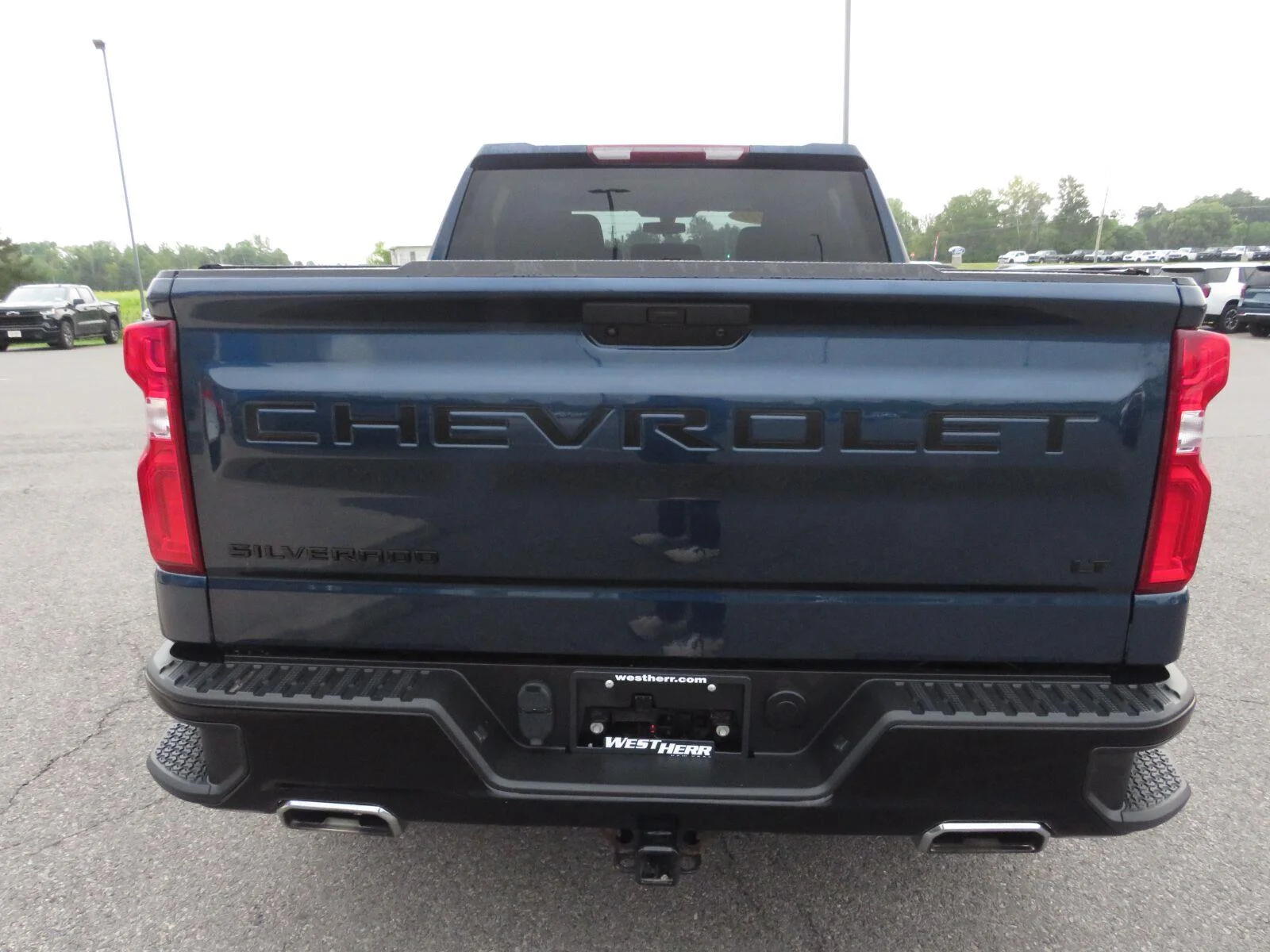 Used 2021 NORTHSKY BLUE METALLIC Chevrolet LT Trail Boss image 10