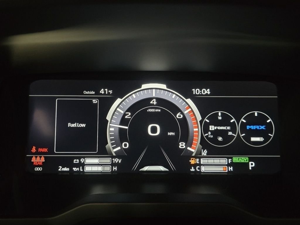 2026 Toyota Tundra Limited - Photo 32