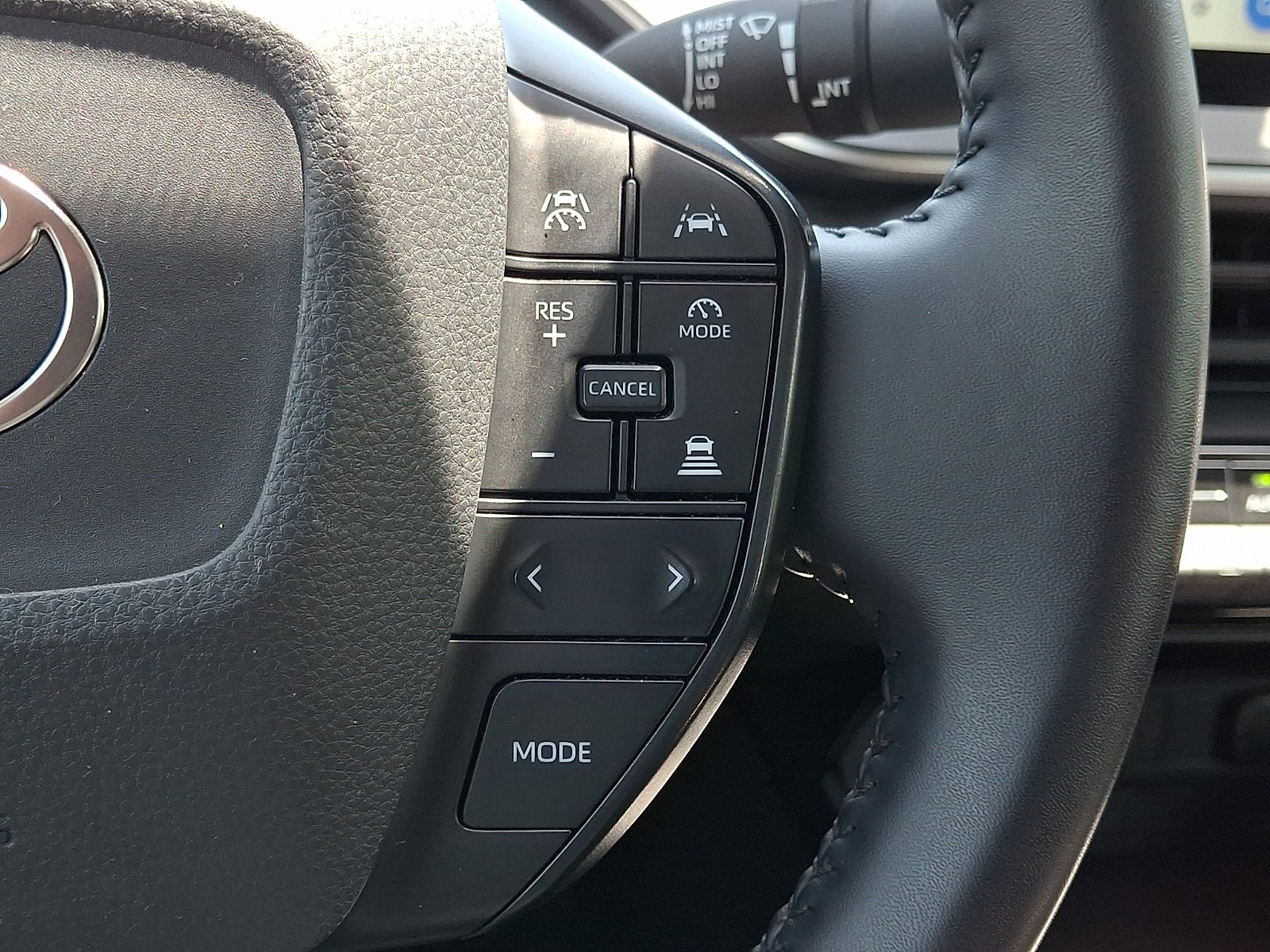 Used 2025 Midnight Black Metallic Toyota LE image 23