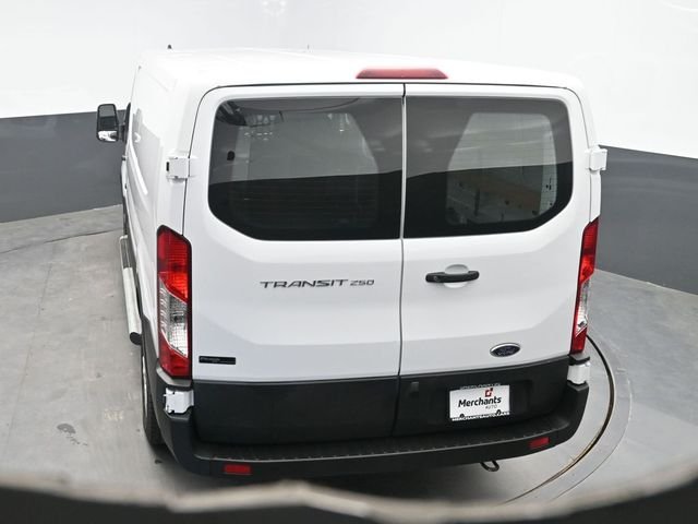 Used 2025 White Ford Base image 33