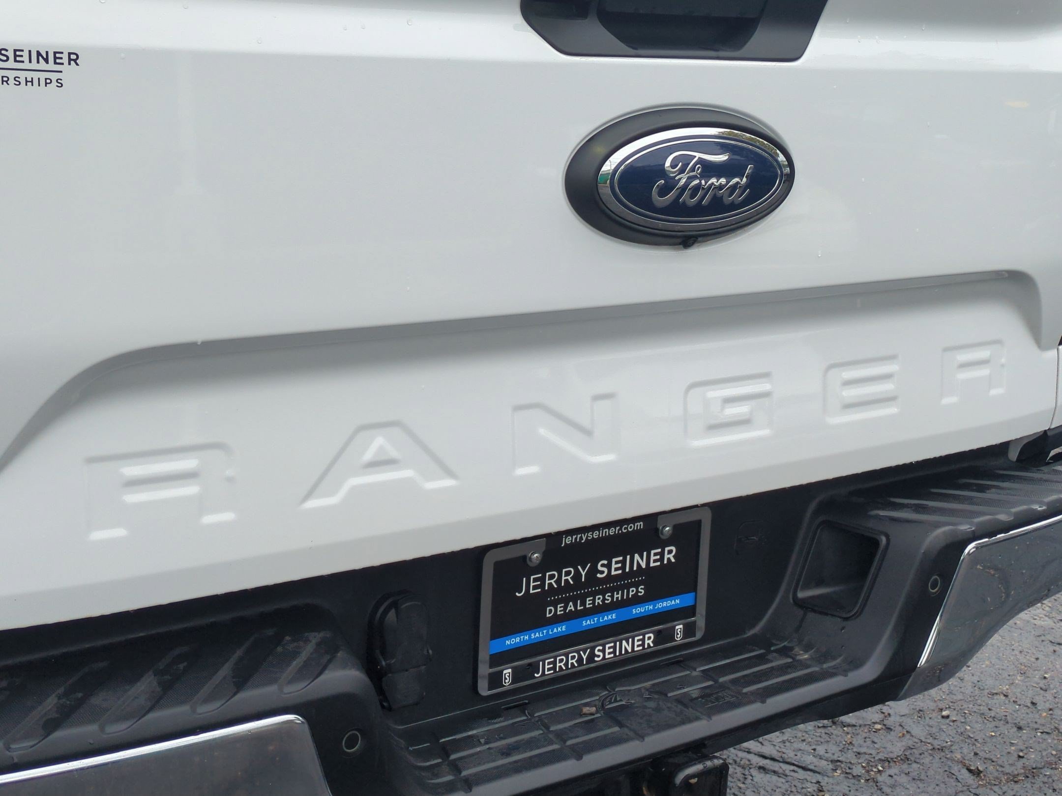 Used 2025 White Ford XLT image 24