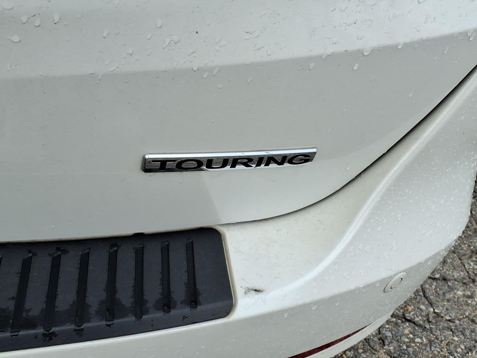 Used 2021 Platinum White Pearl Honda Touring image 7