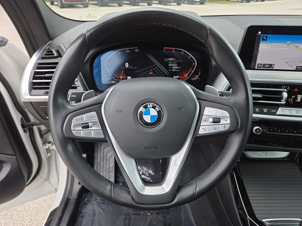 Used 2024 Mineral White Metallic BMW sDrive30i image 33