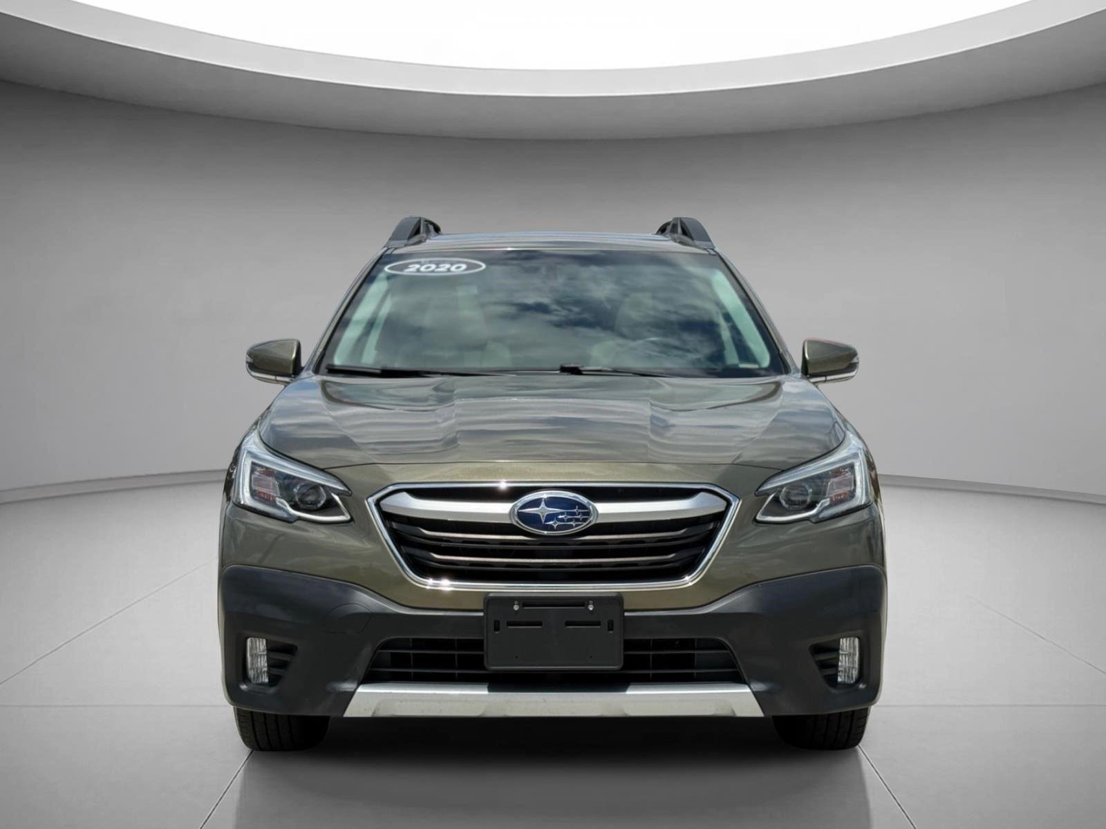 Used 2020 Autumn Green Metallic Subaru Limited image 10