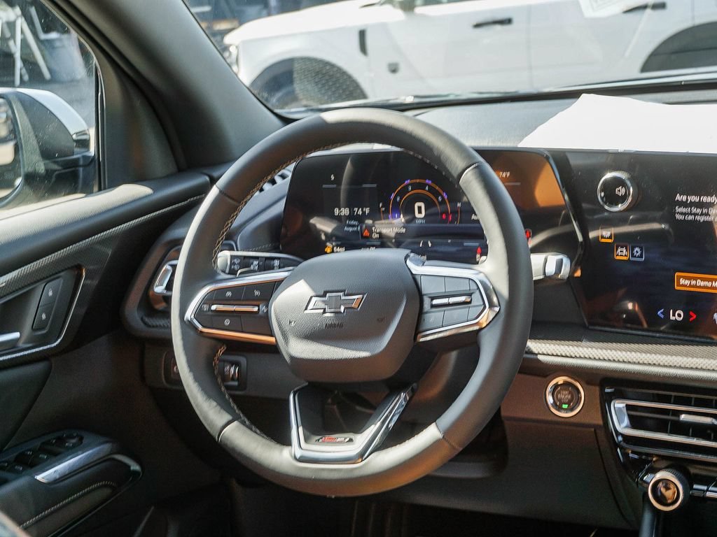 2027 Chevrolet Traverse Z71 - Photo 16