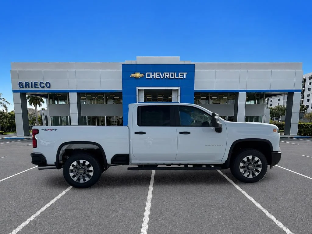 New 2026 Summit White Chevrolet Custom image 8