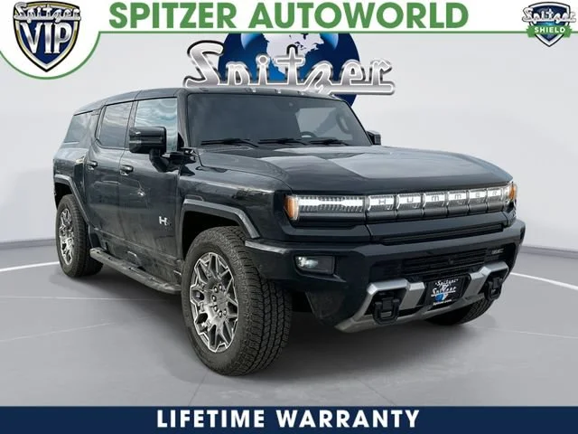 2025 GMC Hummer EV 3X SUV's photo