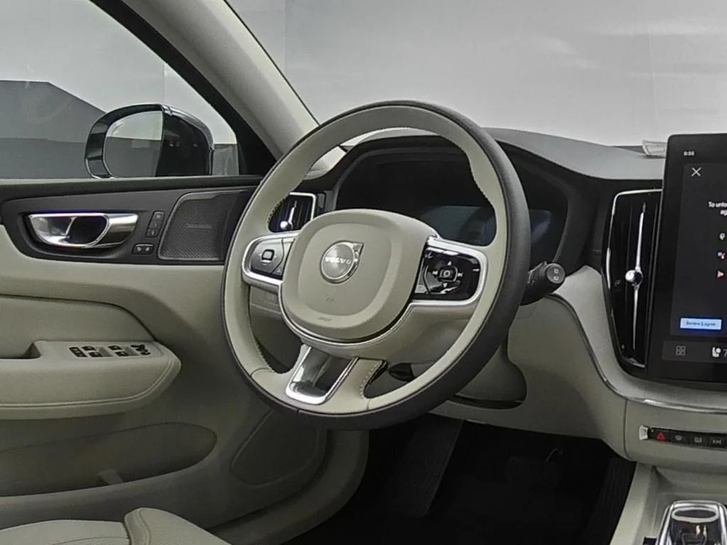 New 2026 White Volvo T8 Ultra image 36